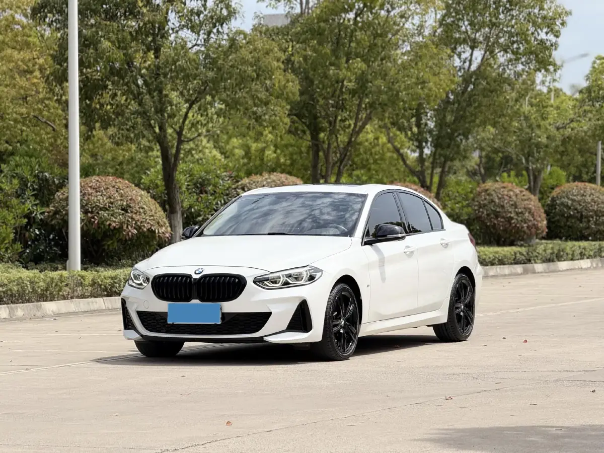 2023 BMW 1 Series 2.0T 178HP L4 7DCT