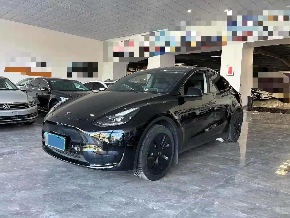 2022 Tesla Model Y BEV 60KWH