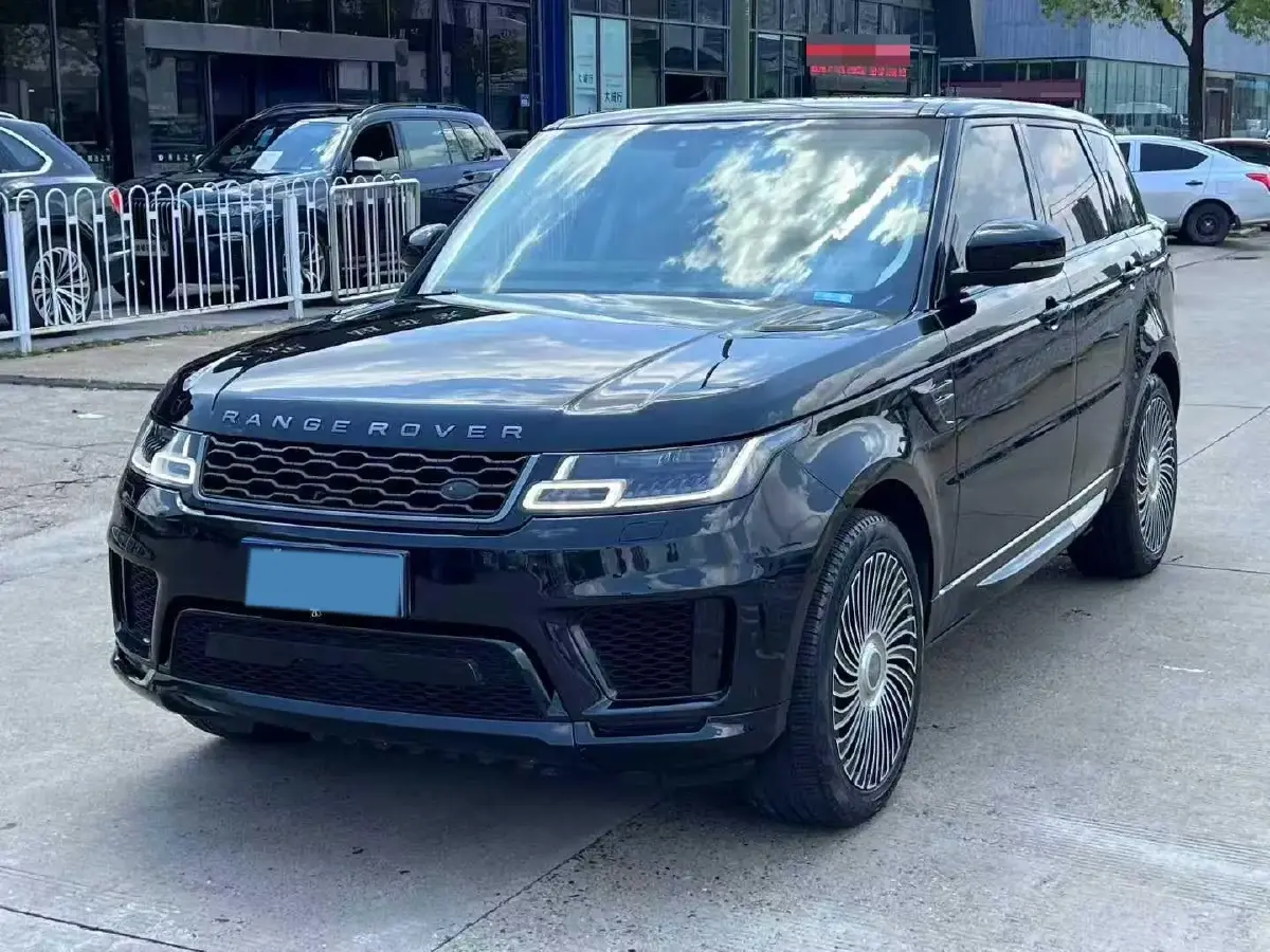 2018 Land Rover Range Rover Sport 3.0T 340HP V6 8AT