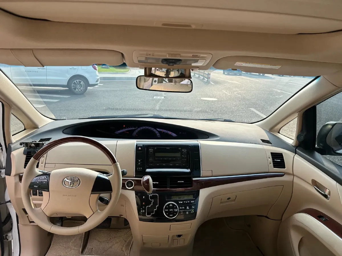 2004 Toyota Previa 2.4L 156HP L4 4AT,autocango,china used car exporter,china ev exporter,chinese used car exporter,chinese used ev exporter