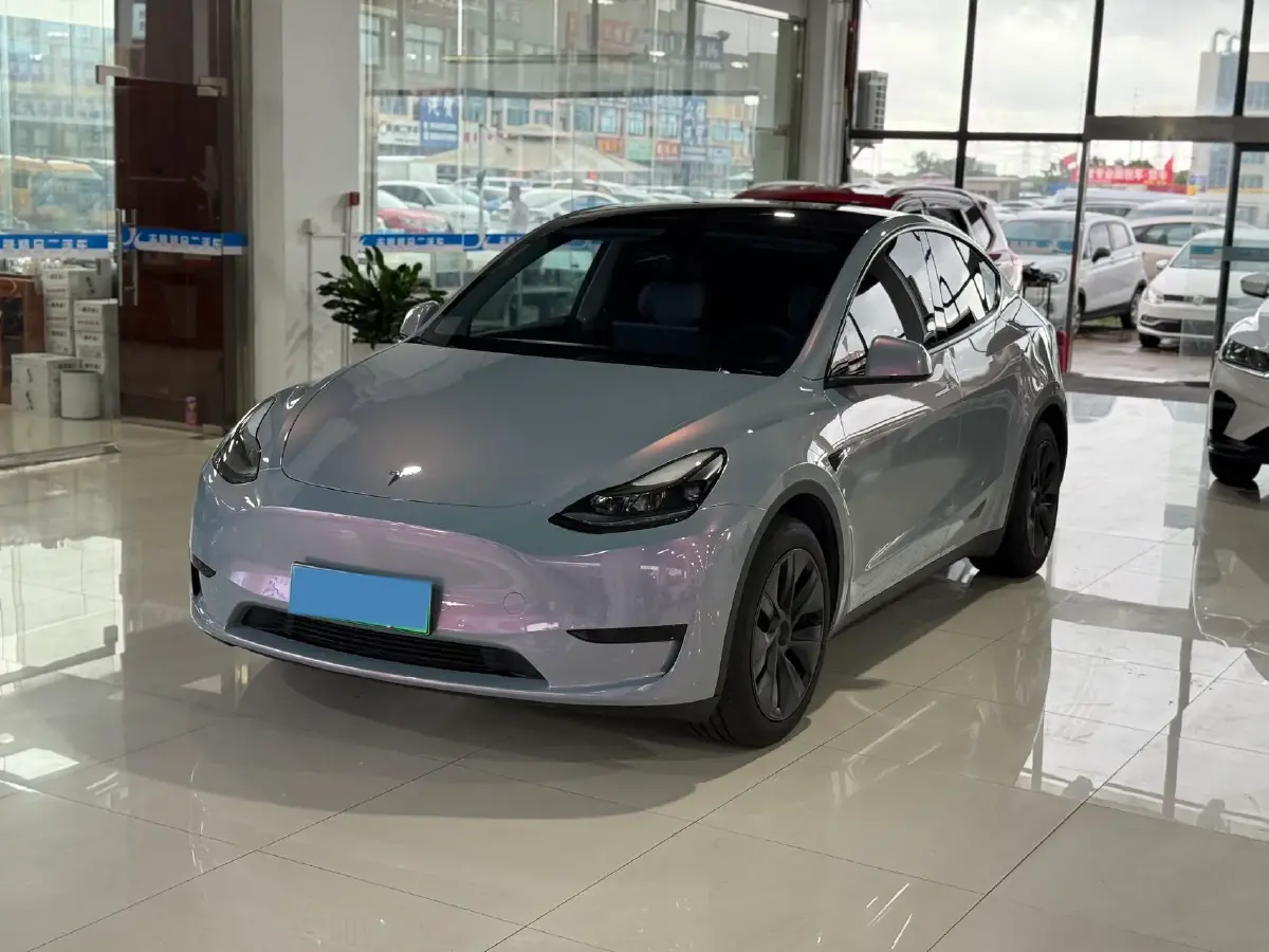 2023 Tesla Model Y BEV 60KWH