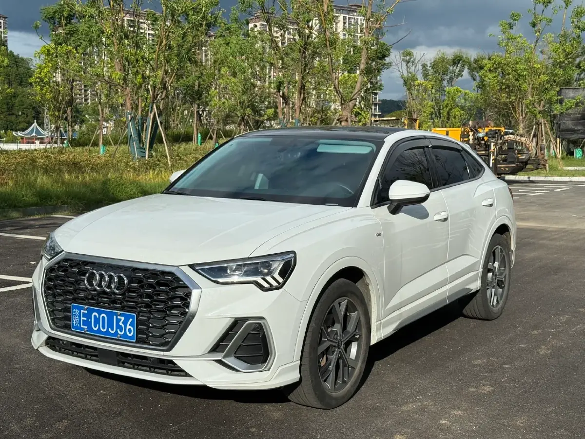2021 Audi Q3 Sportback 2.0T 186HP L4 7DCT