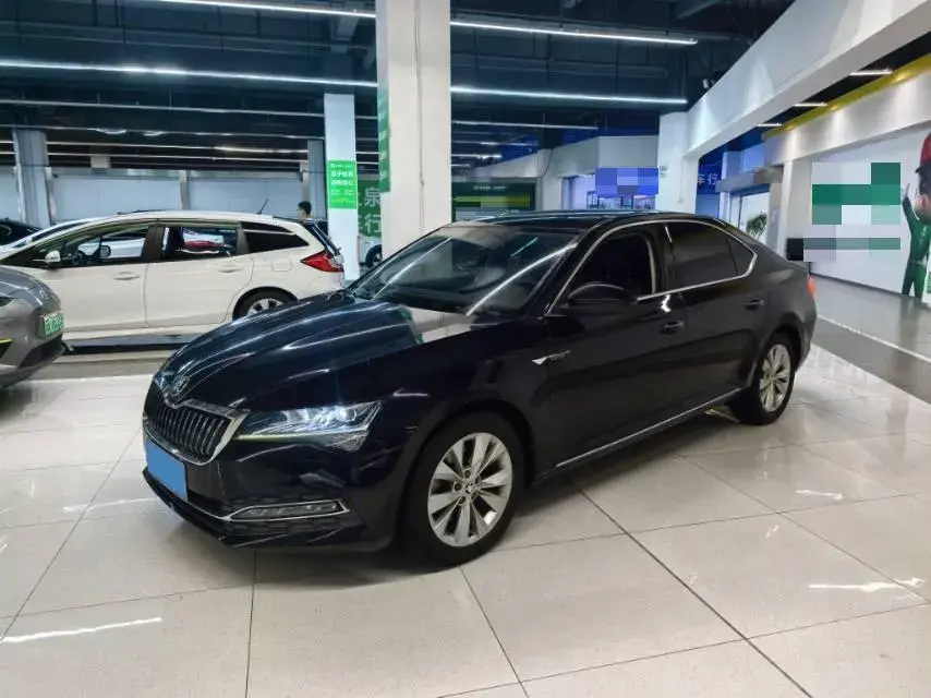 2019 Skoda Superb 2.0T 186HP L4 7DCT