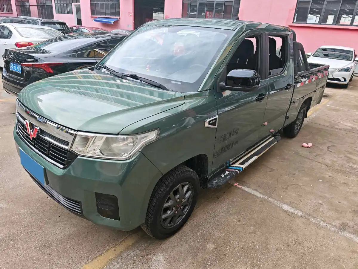 2021 WuLing ZhentTu 1.5L 99HP L4 5MT