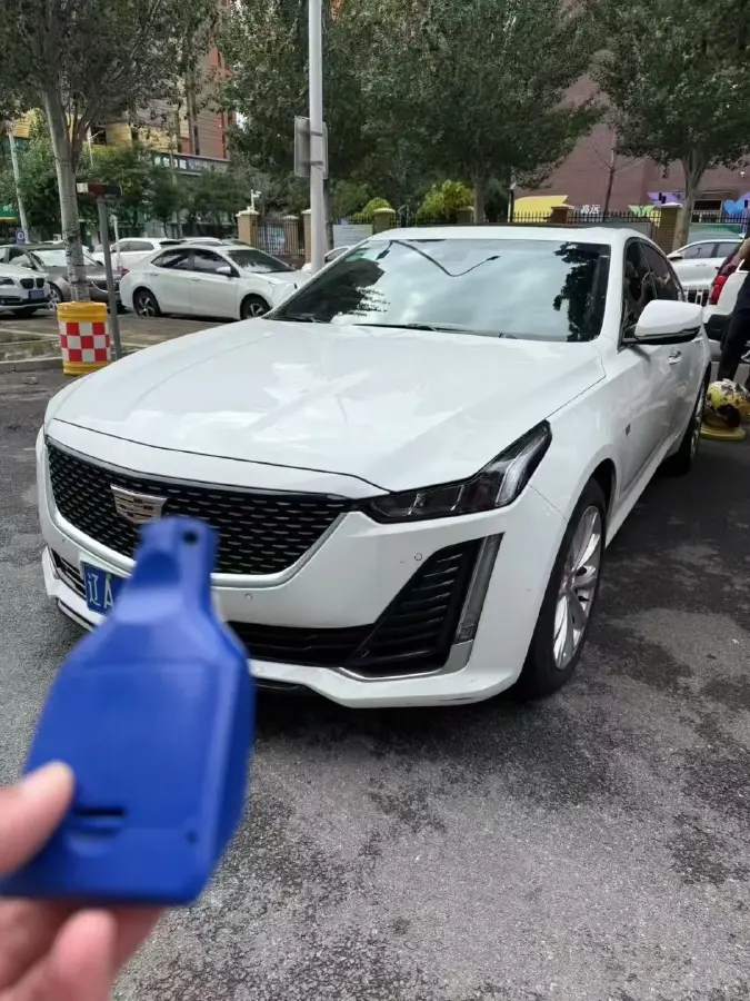 2020 Cadillac CT5 2.0T 237HP L4 10AT 2020 Cadillac CT5 2.0T 237HP L4 10AT