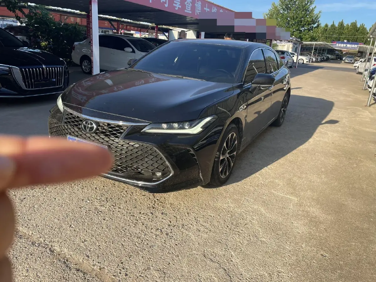 2022 Toyota Avalon 2.5L 209HP L4 8AT