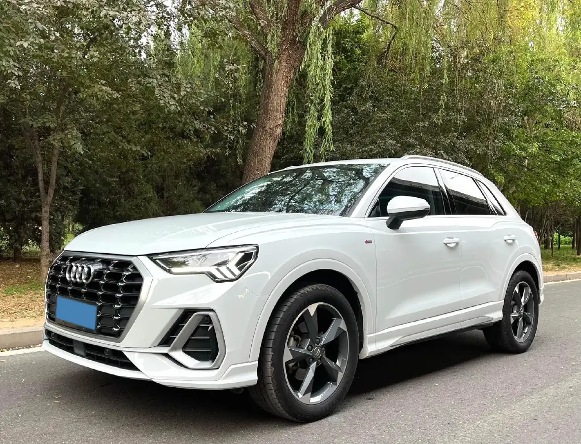 2020 Audi Q3 2.0T 186HP L4 7DCT