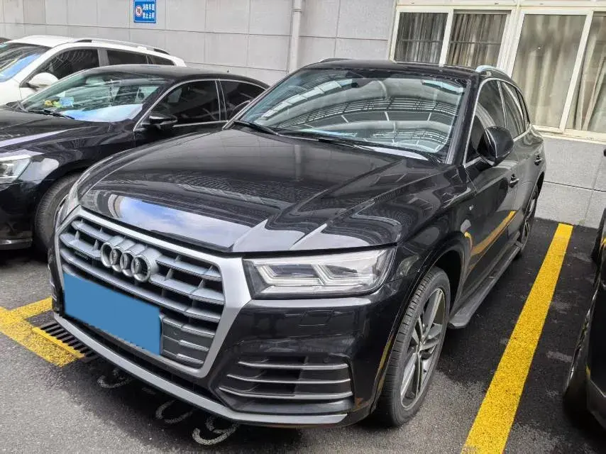 2020 Audi Q5L 2.0T 190HP L4 7DCT