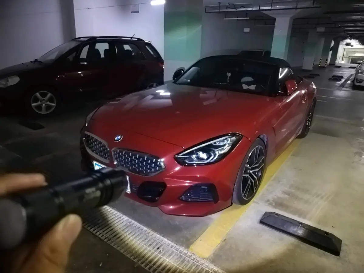 2019 BMW Z4 2.0T 197HP L4 8AT