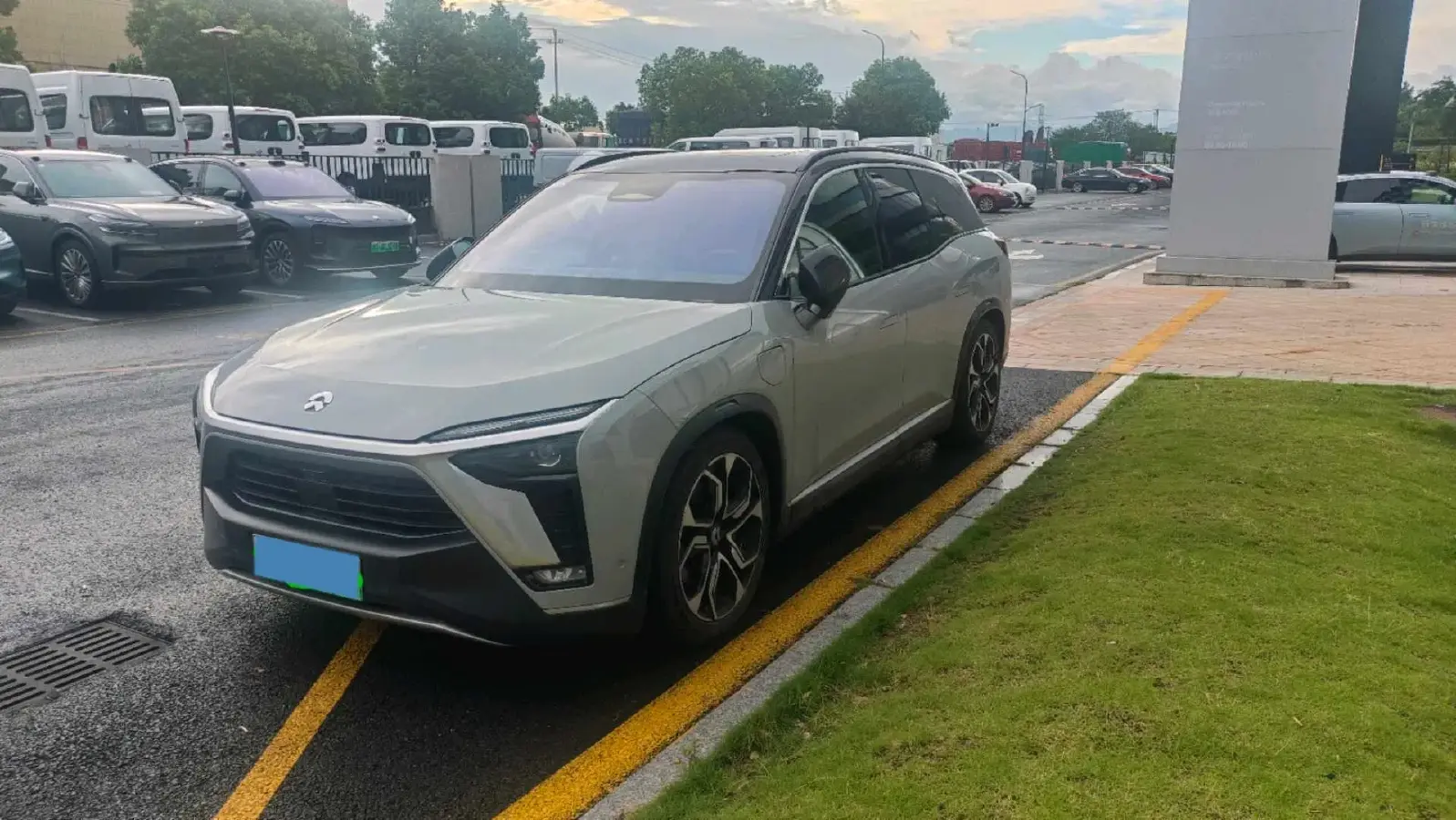 2020 NIO ES8 BEV 100KWH