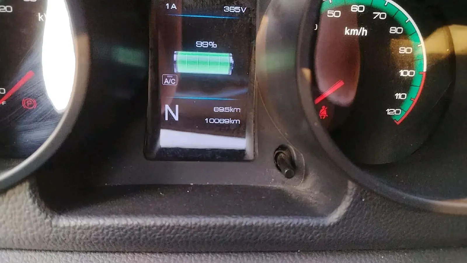 2011 Ford E350 5.4L 258HP V8 5AT,autocango,china used car exporter,china ev exporter,chinese used car exporter,chinese used ev exporter