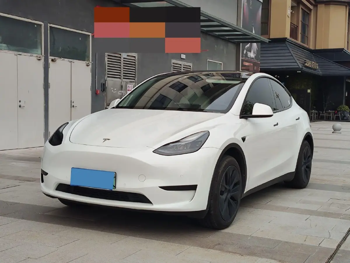 2023 Tesla Model Y BEV 60KWH