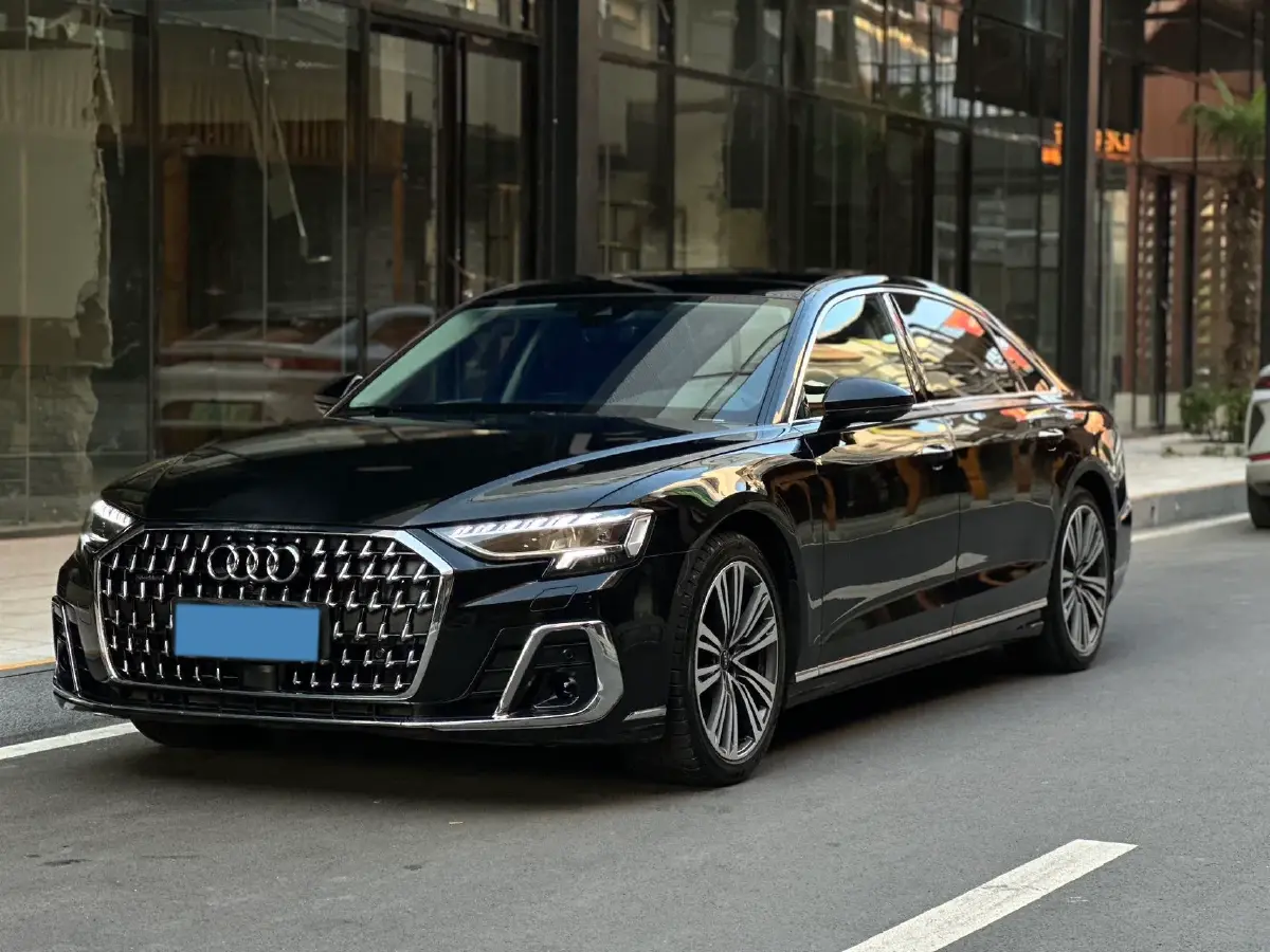 2023 Audi A8 3.0T 286HP V6 8AT