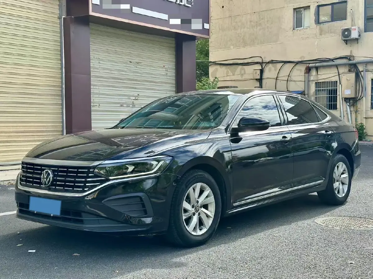 2022 Volkswagen Passat 1.4T 150HP L4 7DCT