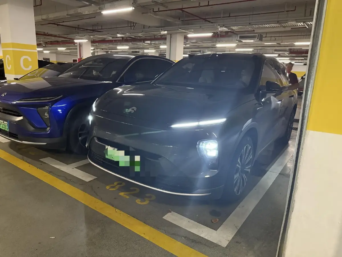 2023 NIO ES8 BEV 75KWH