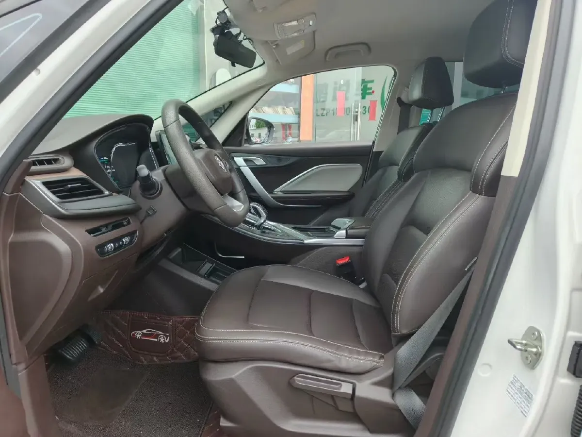 2021 LiFan Maple 80v BEV 53KWH,autocango,china used car exporter,china ev exporter,chinese used car exporter,chinese used ev exporter