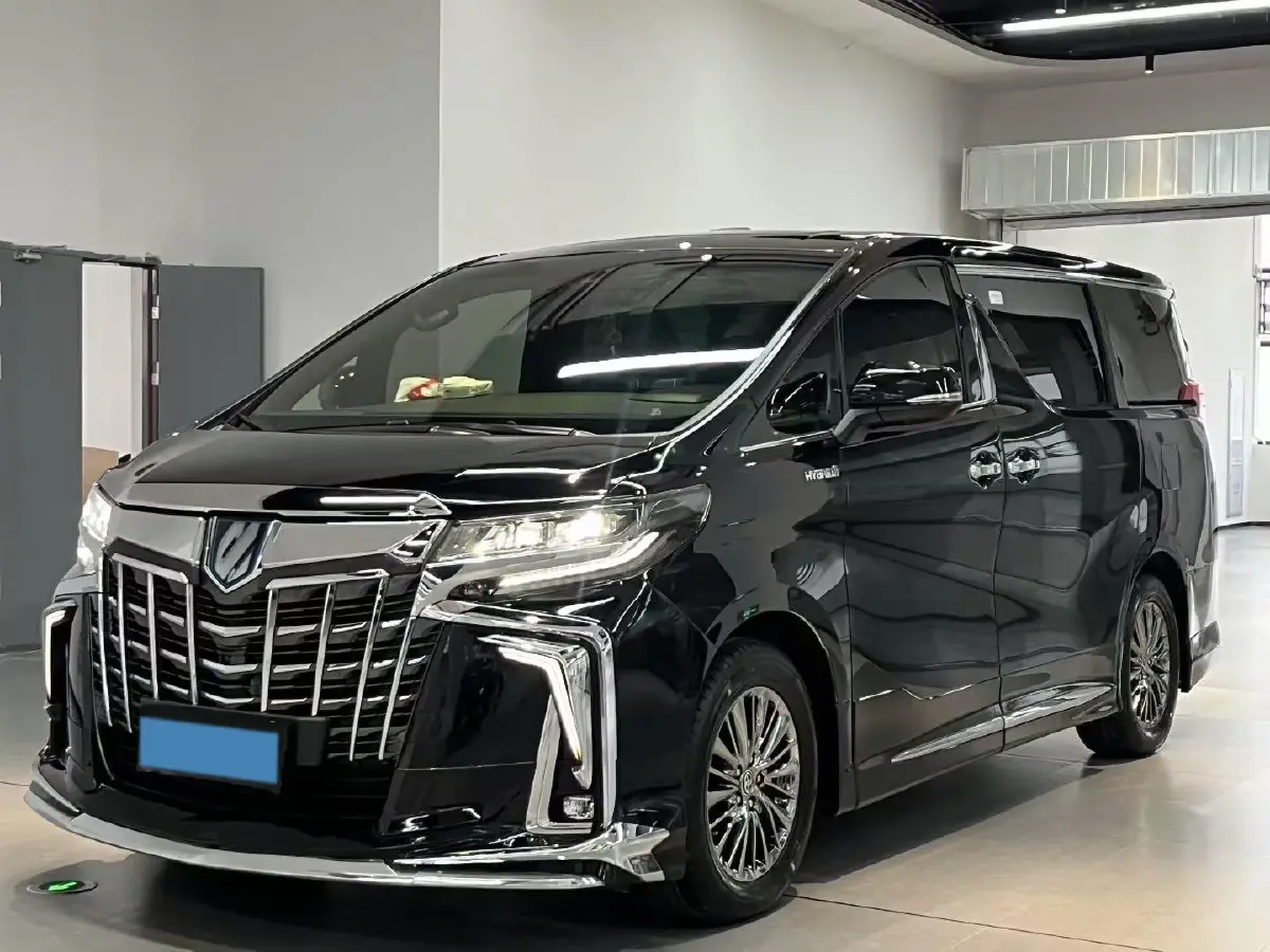 2020 Toyota Alphard 2.5L 117HP L4 E-CVT Hybrid