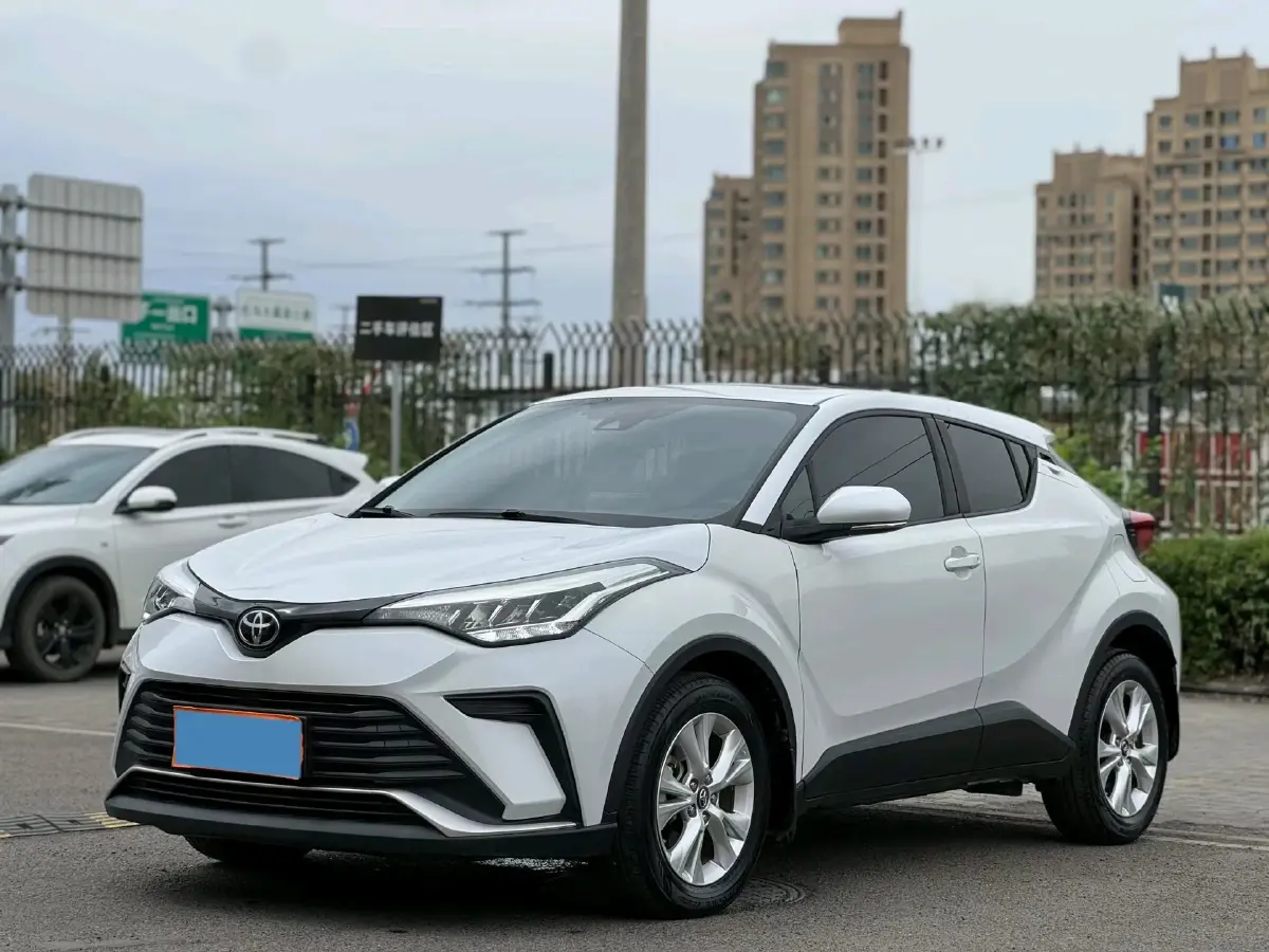 2021 Toyota Izoa 2.0L 171HP L4 CVT