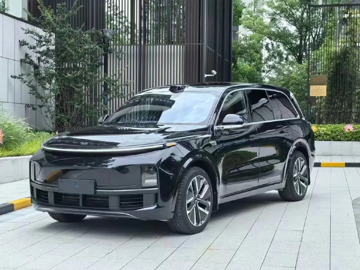 2022 Li L9 Range Extended 154HP REEV 42.6KWH