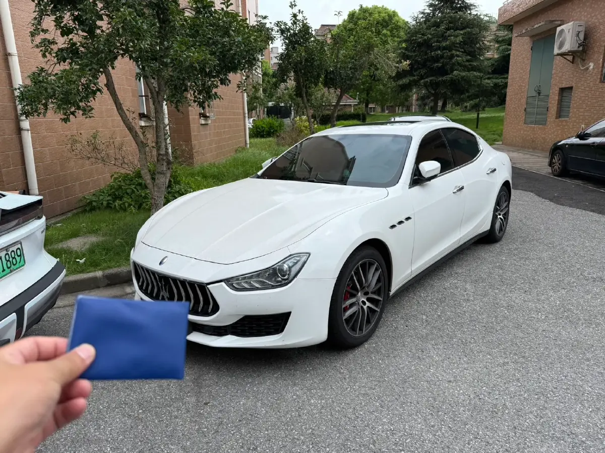 2019 Maserati Ghibli 3.0T 350HP V6 8AT