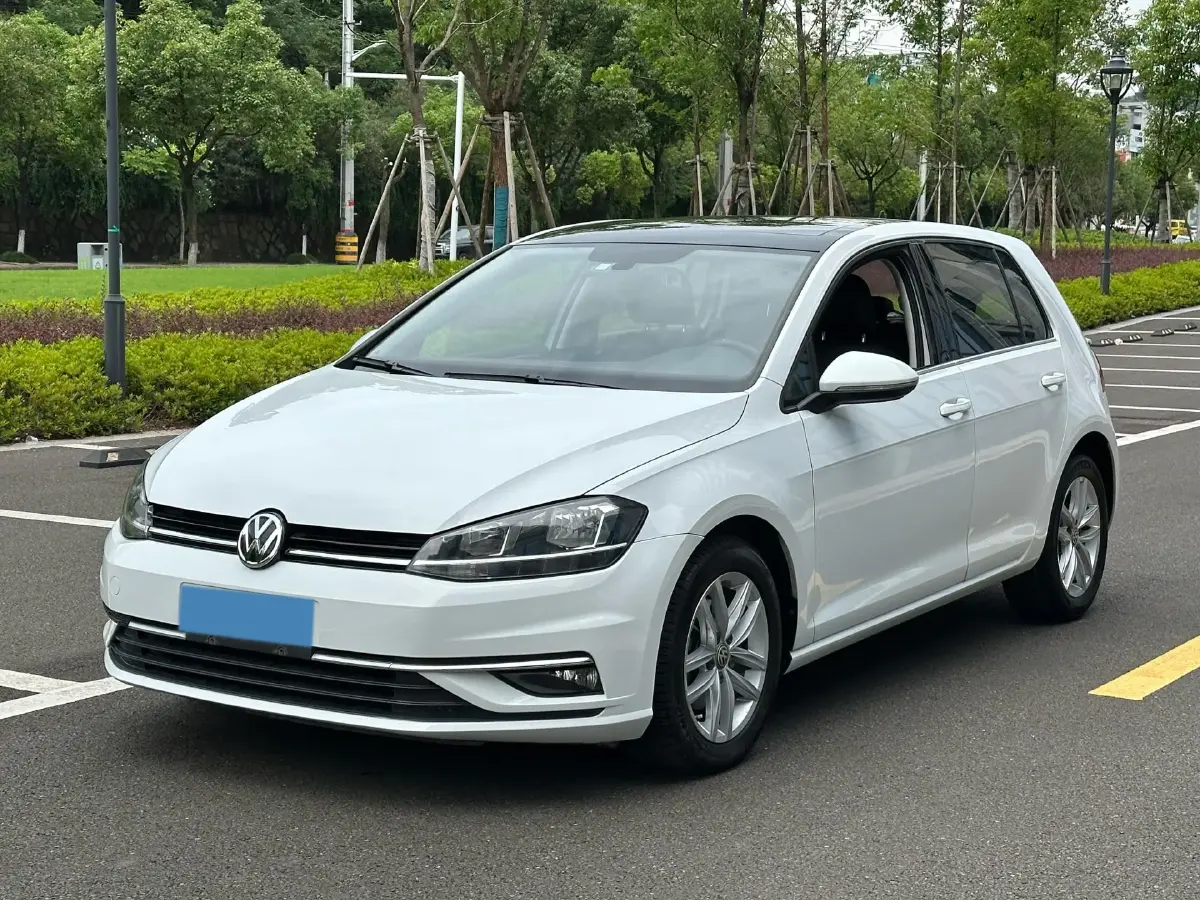 2019 Volkswagen Golf 1.4T 150HP L4 7DCT