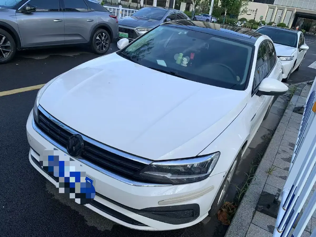 2021 Volkswagen Lamando 1.4T 131HP L4 7DCT