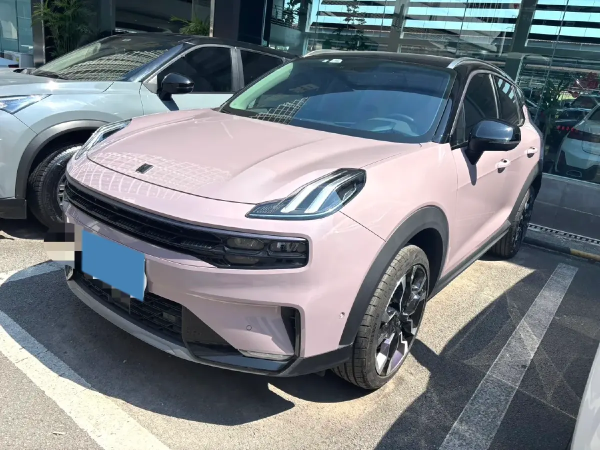 2022 LYNK&CO 06 EM-P 1.5T 177HP L3 7DCT PHEV 15.5KWH