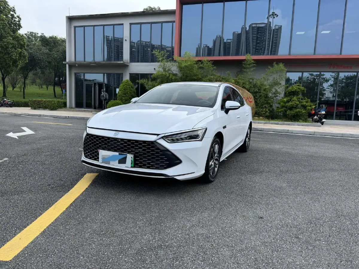 2021 BYD Qin Plus 1.5L 110HP L4 E-CVT PHEV 8.32KWH