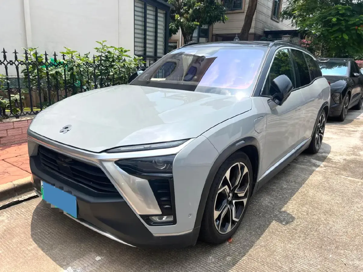2020 NIO ES8 BEV 70KWH