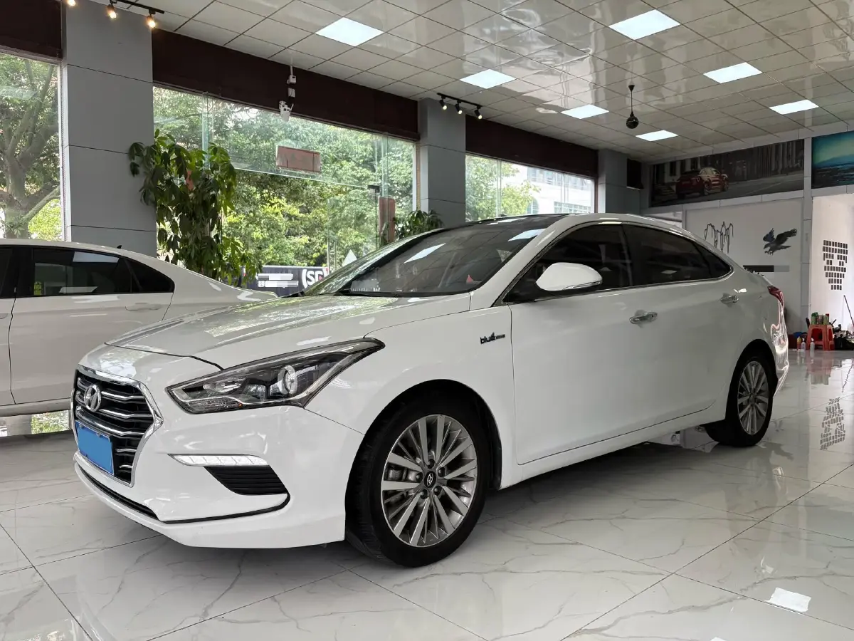 2019 Hyundai Mistra 1.6T 175HP L4 7DCT