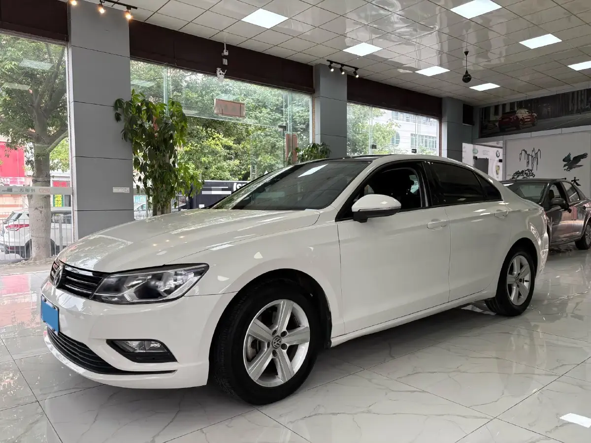 2018 Volkswagen Lamando 1.4T 131HP L4 7DCT