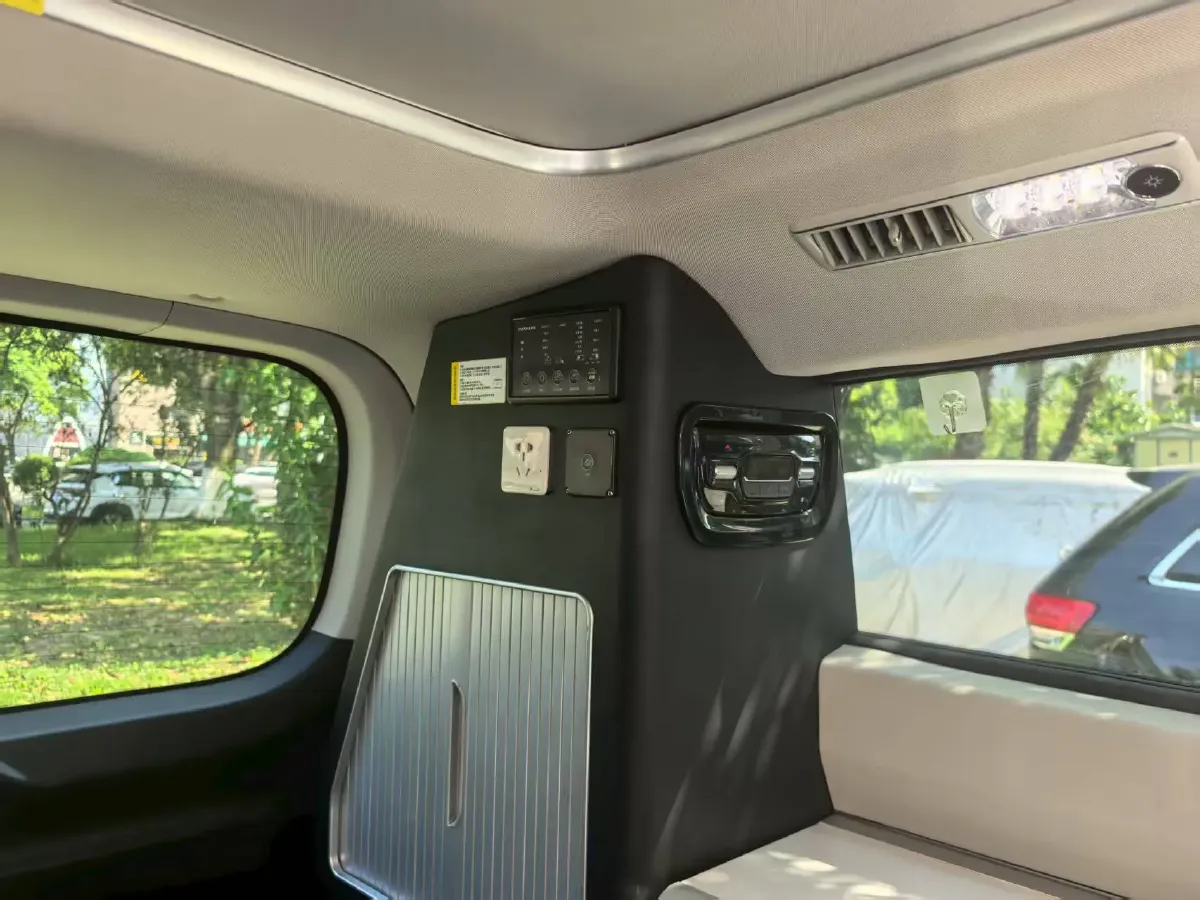 2021 MAXUS G20 RV 2.0T 224HP L4 8AT,autocango,china used car exporter,china ev exporter,chinese used car exporter,chinese used ev exporter