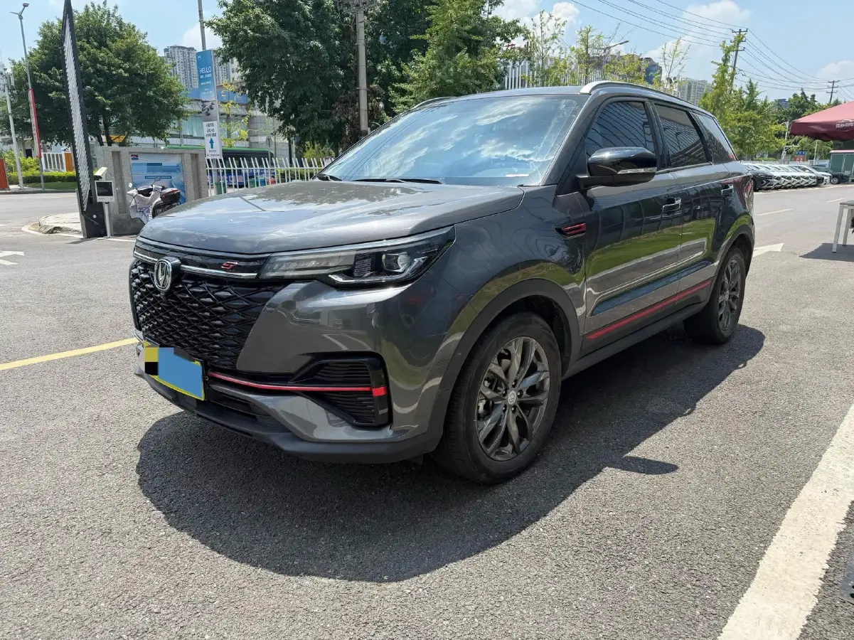 2021 ChangAn CS55 Plus 1.5T 180HP L4 6MT