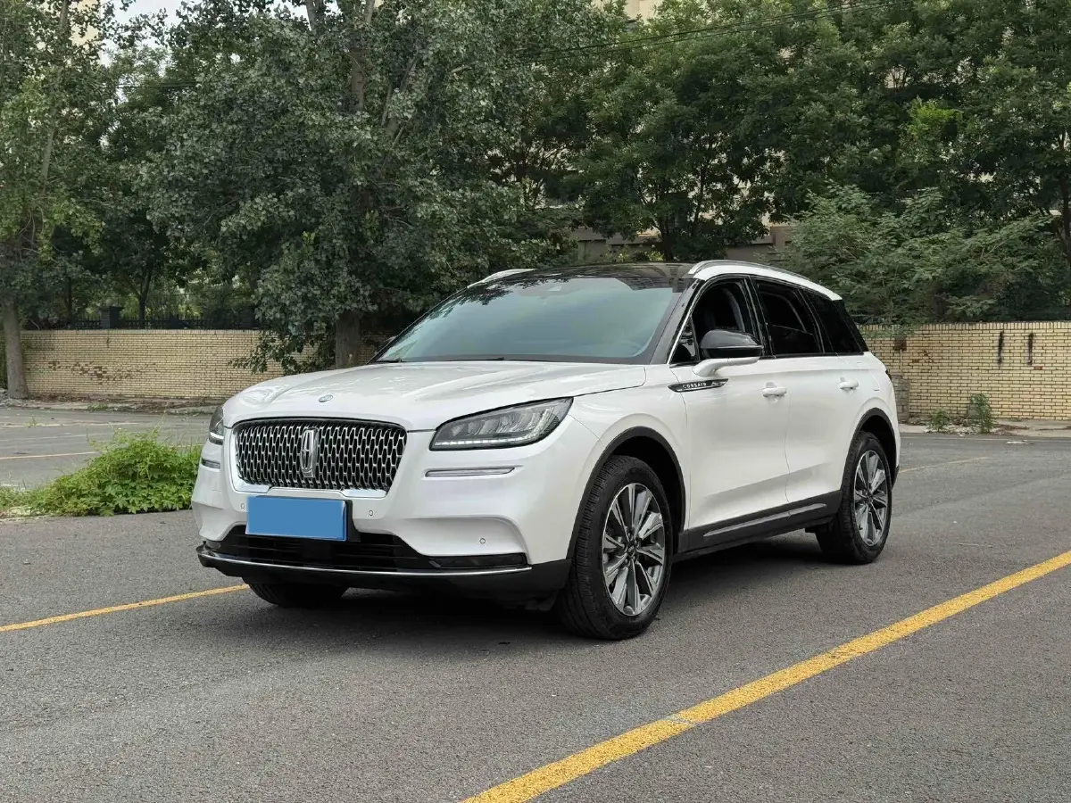 2022 Lincoln Corsair 2.0T 245HP L4 8AT