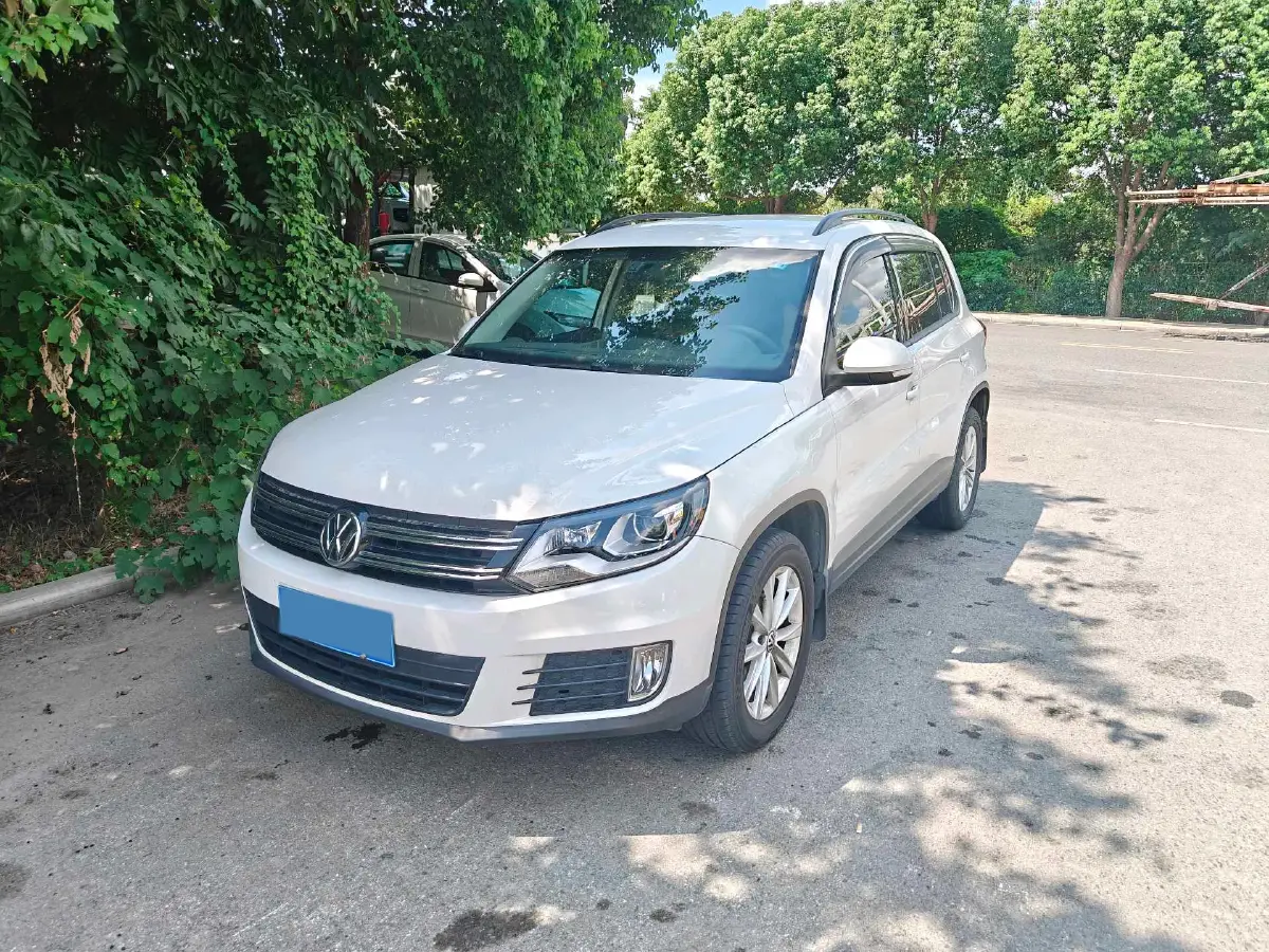 2016 Volkswagen Tiguan 1.4T 150HP L4 6DCT