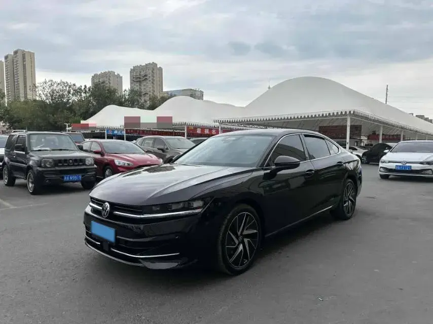 2024 Volkswagen Magotan 2.0T 220HP L4 7DCT
