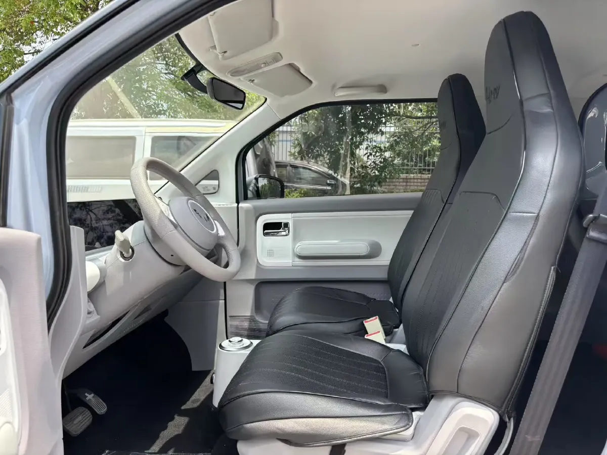 2023 WuLing Air ev BEV 26.7KWH,autocango,china used car exporter,china ev exporter,chinese used car exporter,chinese used ev exporter