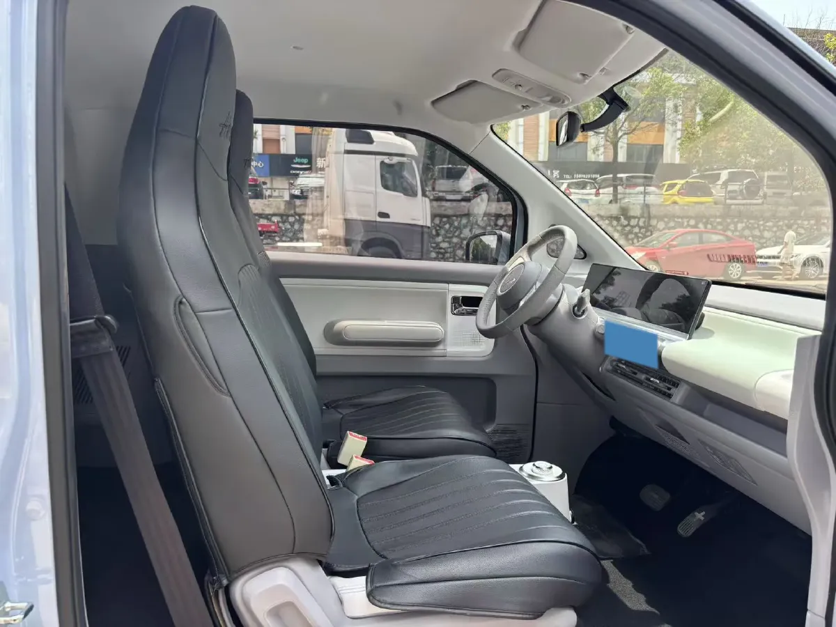 2023 WuLing Air ev BEV 26.7KWH,autocango,china used car exporter,china ev exporter,chinese used car exporter,chinese used ev exporter