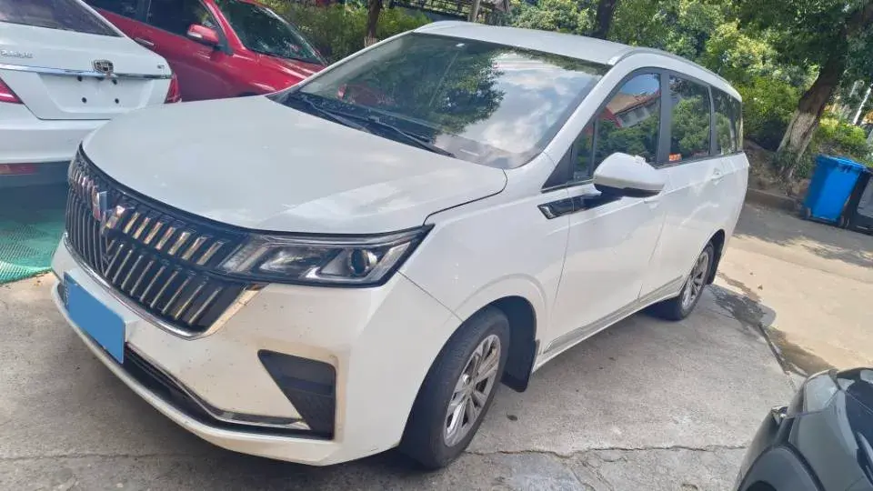 2022 WuLing JiaChen 1.5T 147HP L4 6MT
