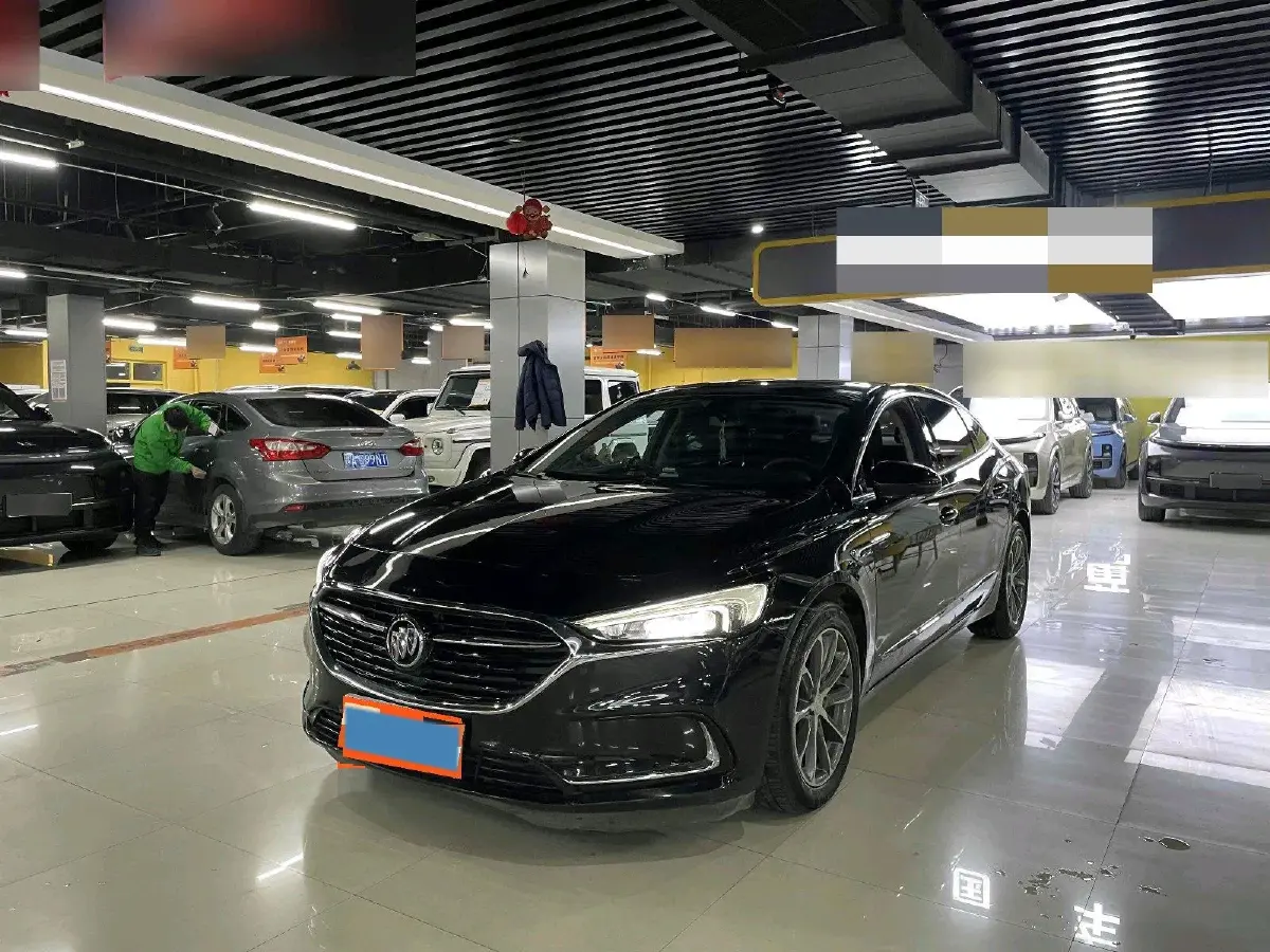 2021 Buick Larcosse 1.5T 169HP L4 9AT