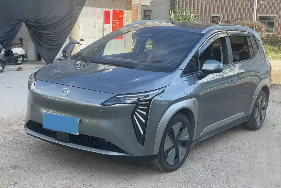 2024 Aion Y BEV 61.7KWH