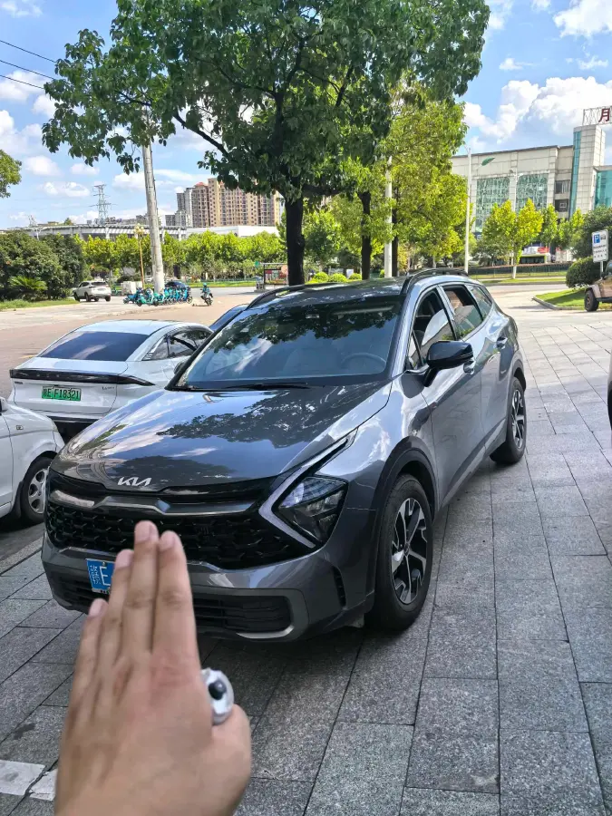 2023 Kia Sportage 1.5T 200HP L4 8AT