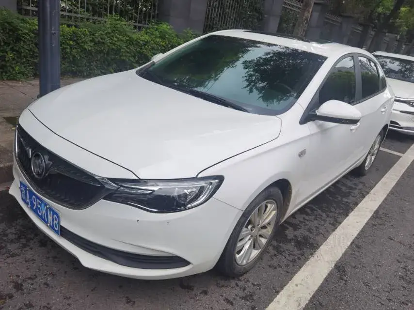 2021 Buick Excelle 1.5L 113HP L4 6AT 2021 Buick Excelle 1.5L 113HP L4 6AT
