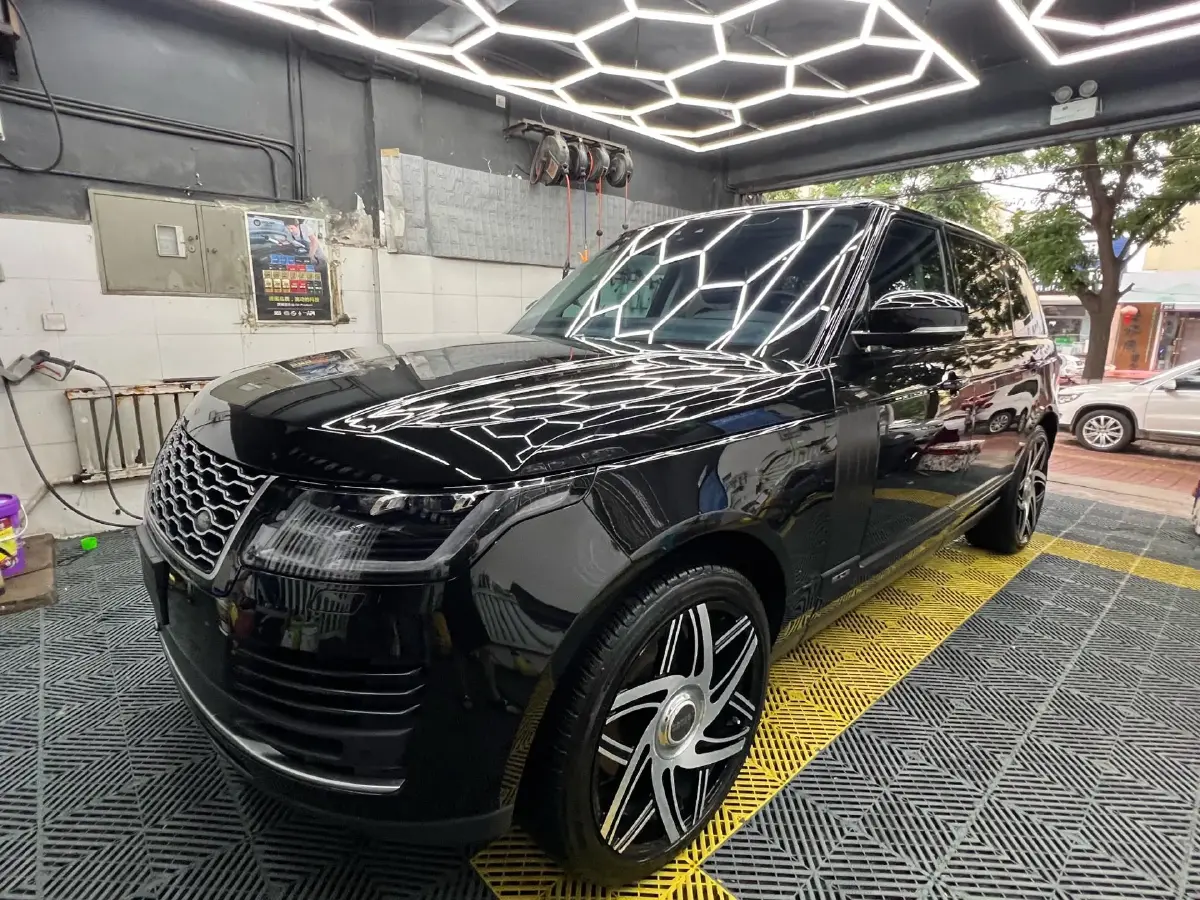 2018 Land Rover Range Rover 3.0T 381HP V6 8AT