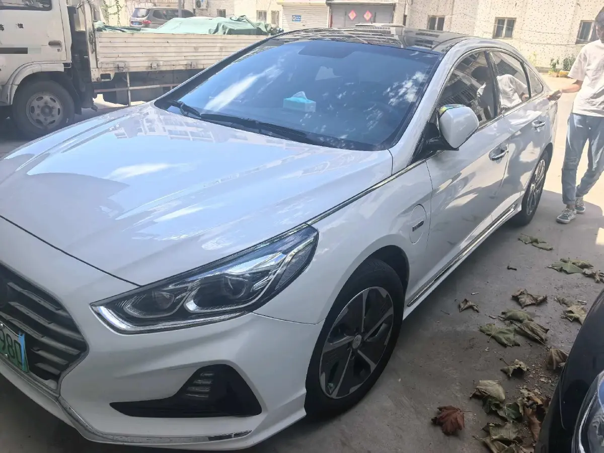 2018 Hyundai Sonata 2.0L 156HP L4 6AT PHEV 12.9KWH
