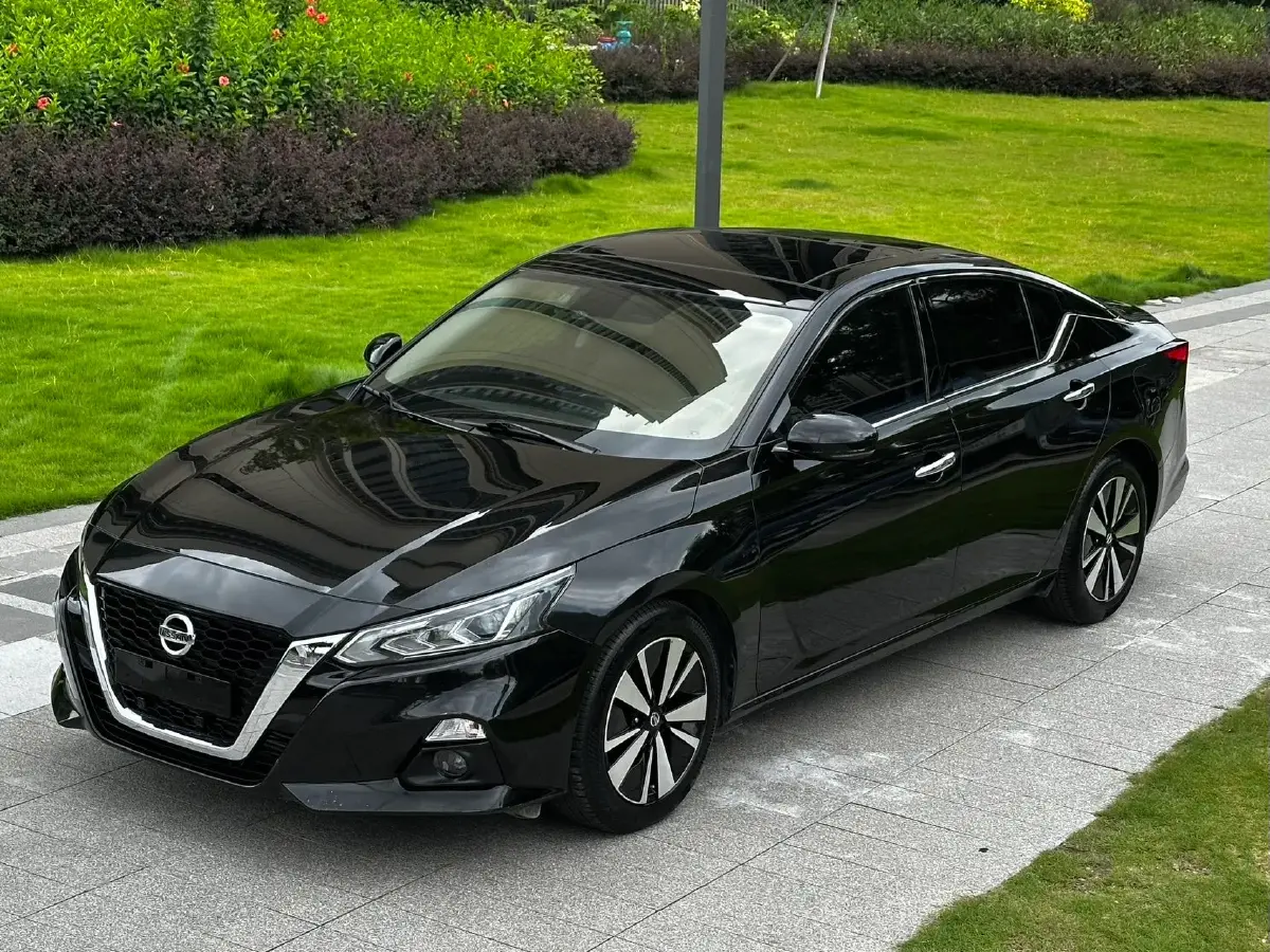 2021 Nissan Teana 2.0T 243HP L4 CVT