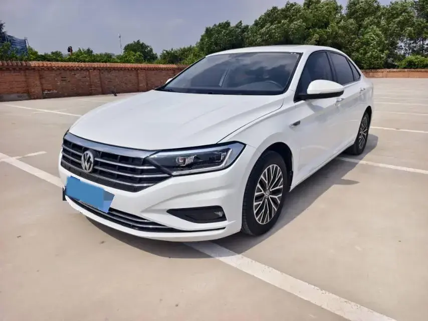 2020 Volkswagen Sagitar 1.4T 150HP L4 7DCT