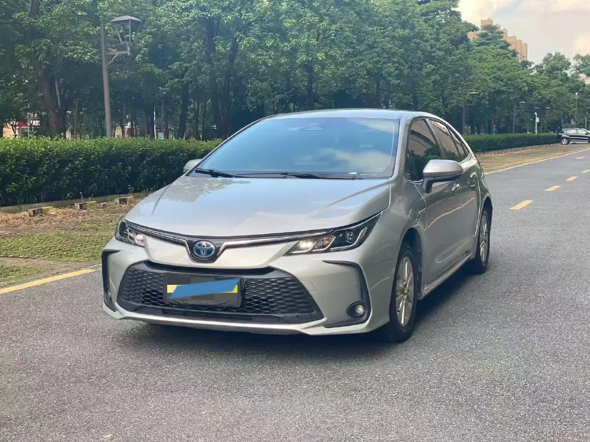 2023 Toyota Corolla 1.8L 98HP L4 E-CVT Hybrid