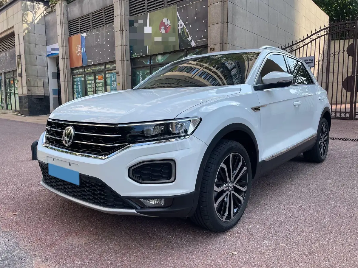 2019 Volkswagen T-Roc 1.4T 150HP L4 7DCT