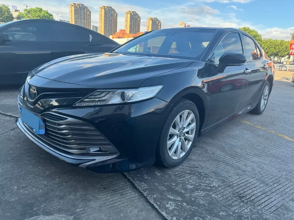 2019 Toyota Camry 2.0L 178HP L4 CVT